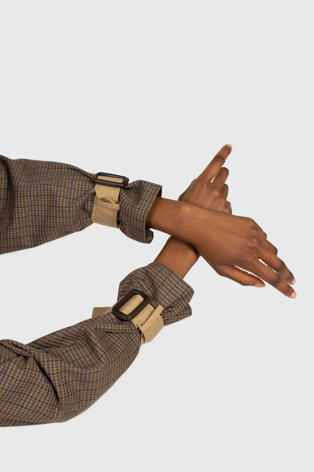 Beige and brown checked sleeve trench coat