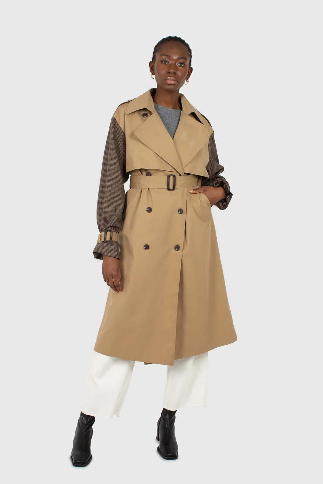Beige and brown checked sleeve trench coat