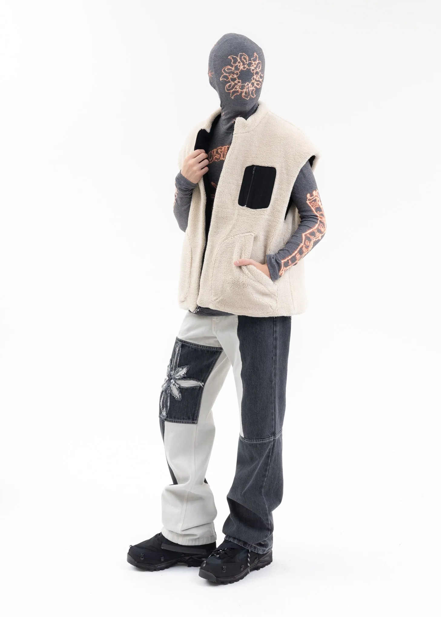 BLACK FLOWER MAN REVERSIBLE VEST PUFFER JACKET