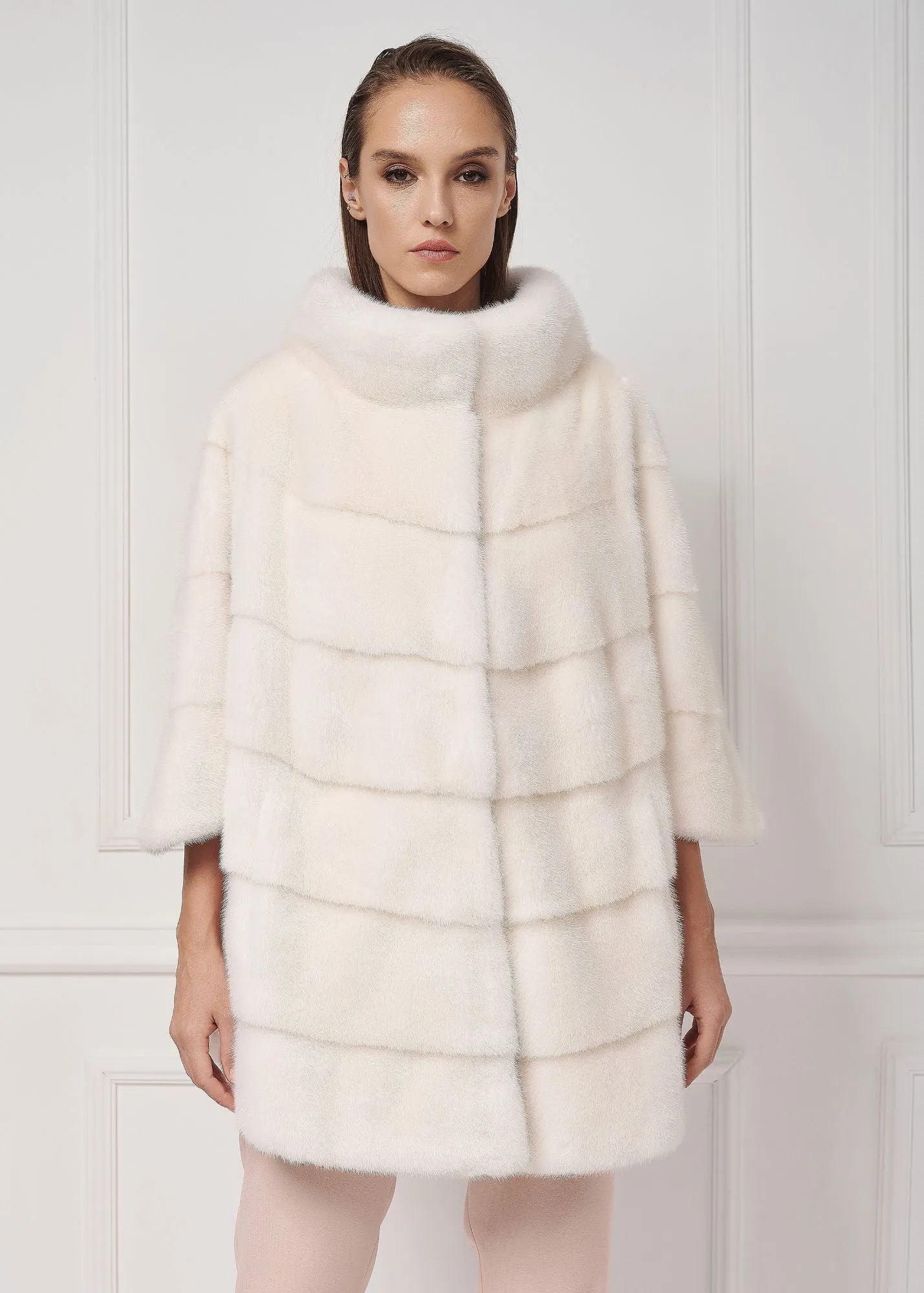 Oversize mink cape/jacket with stand up collar